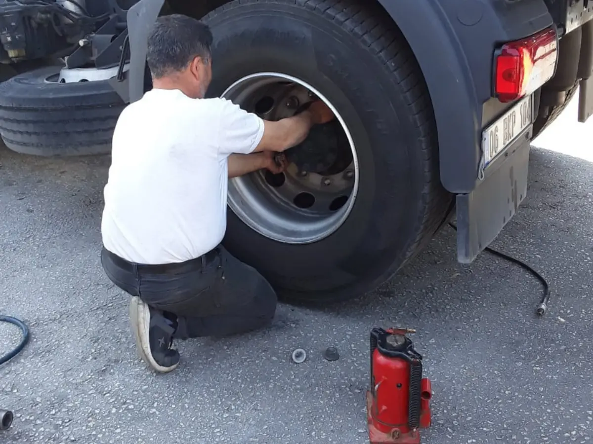 İnciraltı Oto Lastikçi
